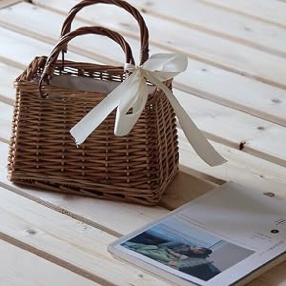 Neiman Marcus Natural Handwoven Wicker Handbag - Picture 4 of 6